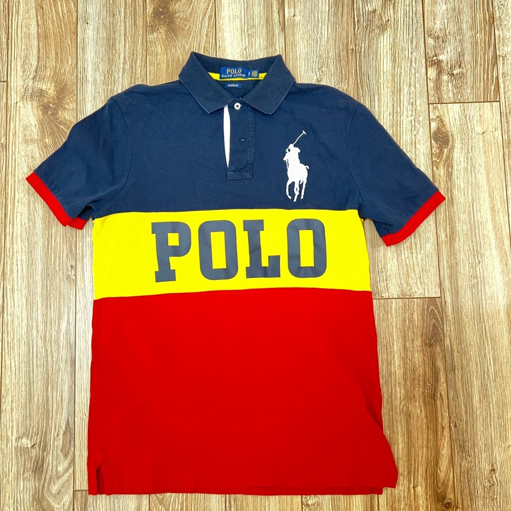 Used Ralph Lauren Polo shirt - Small